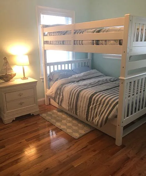 44 Railroad Ave — Photo 19