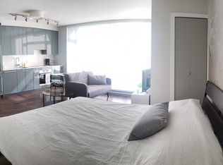 161 Georgia St W #605, Vancouver, BC