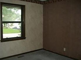 4th image of 827 N Arapaho St