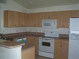 5th image of 318 Butler Ave S