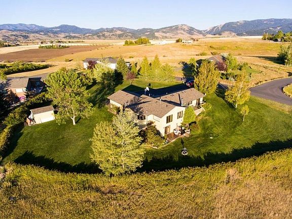 2nd image of 2375 Arrowleaf Hills Dr