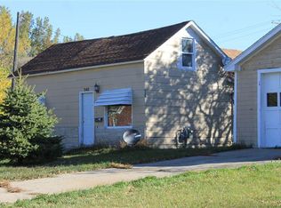 348 7th Ave NE, Valley City, ND 58072