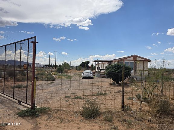 2nd image of 1228 Camino Real Dr