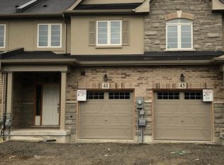 41 Bradbury Rd, Hamilton, ON L8J0L1