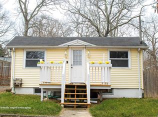 66 Ridgewood Ave, Selden, NY 11784