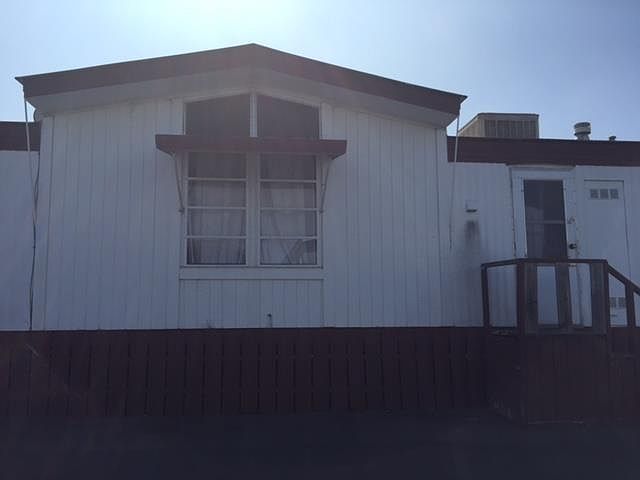 2nd image of 2053 E Bayshore Rd Space 66
