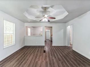 5017 Lyndon Dr, Fort Worth, TX 76116