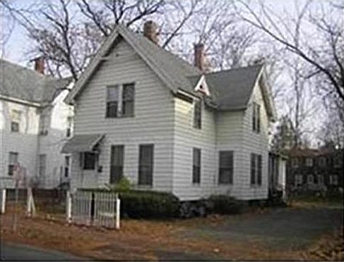 2nd image of 139 Catharine St