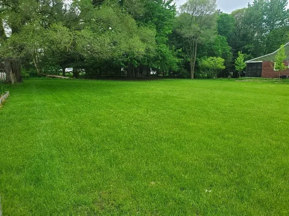 1616 E High St, Mount Pleasant, MI 48858