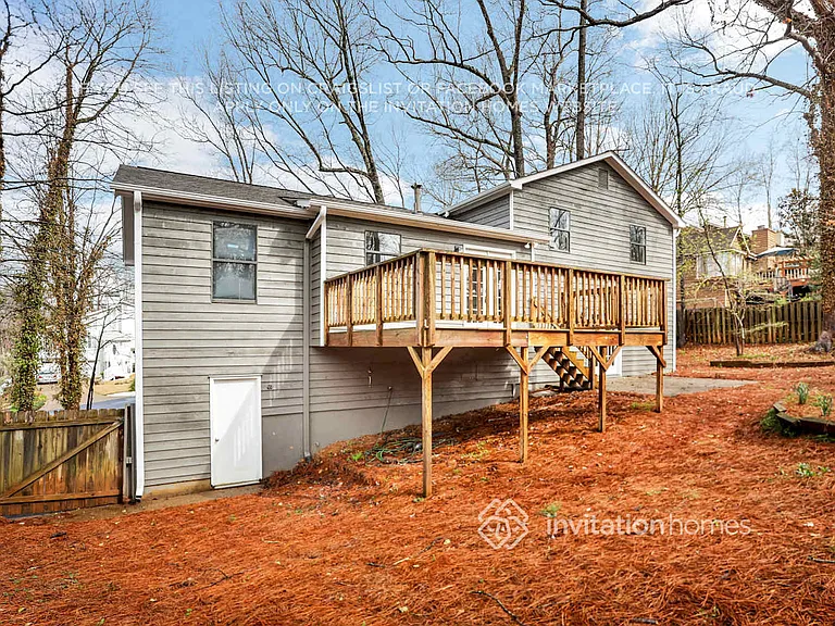 1790 Blackwillow Dr — Photo 26