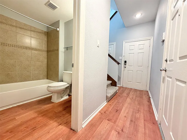 1608 Holman St — Photo 9