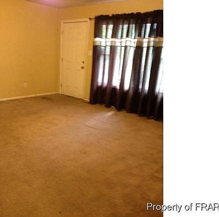 4th image of 1825 Glenwick Dr