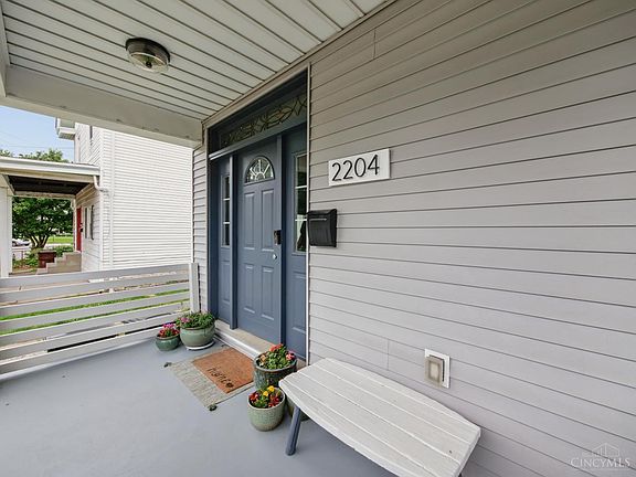 3rd image of 2204 Kenilworth Ave