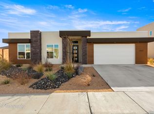 2667 W Lugano Way St, Saint George, UT 84770