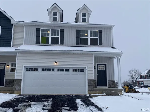 38 Timber Trl #96, Palmer Township, PA 18045