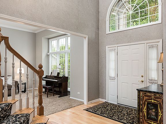 4th image of 720 De Lasalle Ct