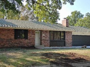 1219 SW Belle Ave, Topeka, KS 66604