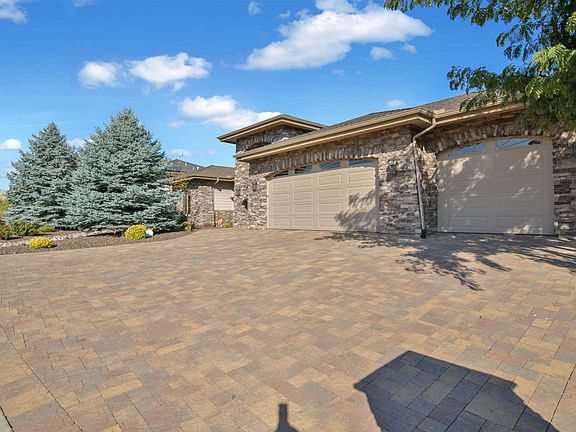 5th image of 408 Isabelle Ln