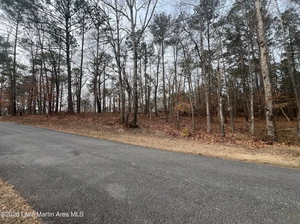 728 Beach Island Trce, Dadeville, AL 36853