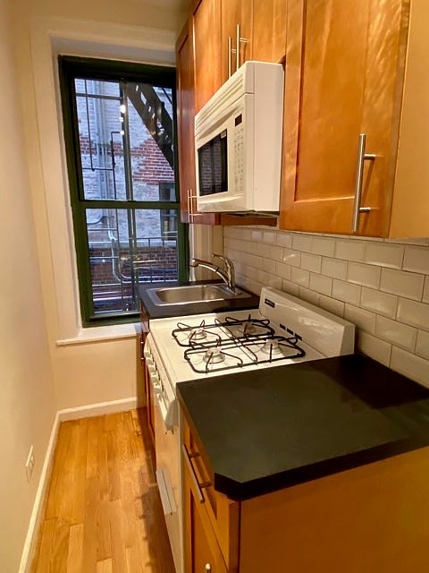 1st image of 539 E 78th St #1B