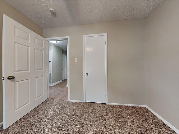 4th image of 123 Greenshire Dr
