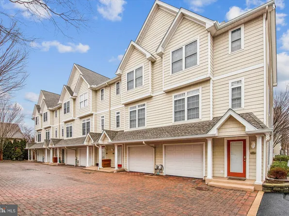 20364 Adriana Ln #16, Rehoboth Beach, DE 19971