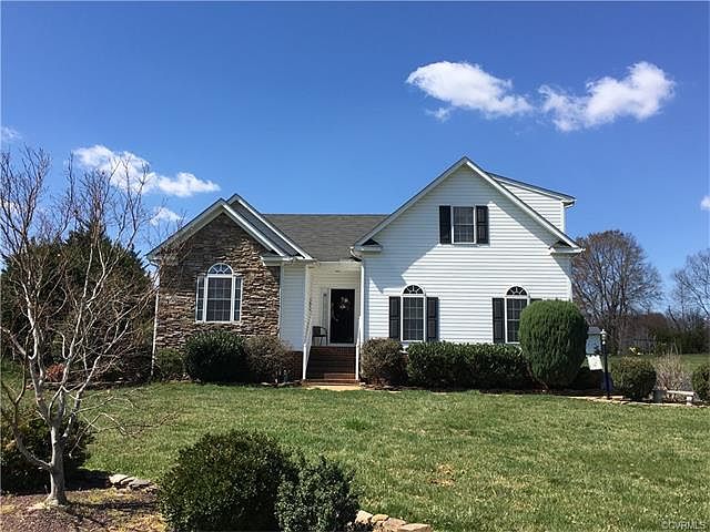 1st image of 920 Newsome Ct