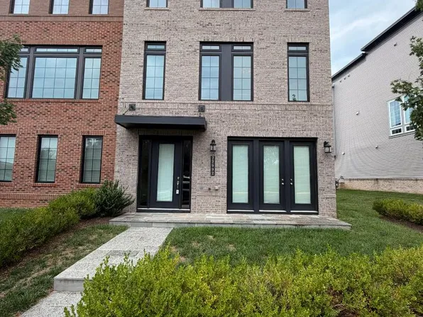 22992 Brooksbank Sq, Ashburn, VA 20148