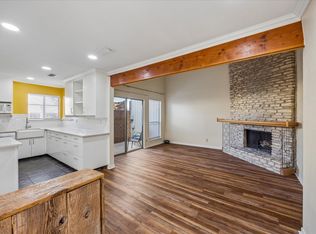 2808 Thrushwood Dr #B, Austin, TX 78757