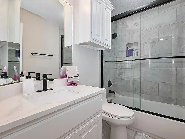 66 Marquise Oaks Pl — Photo 25