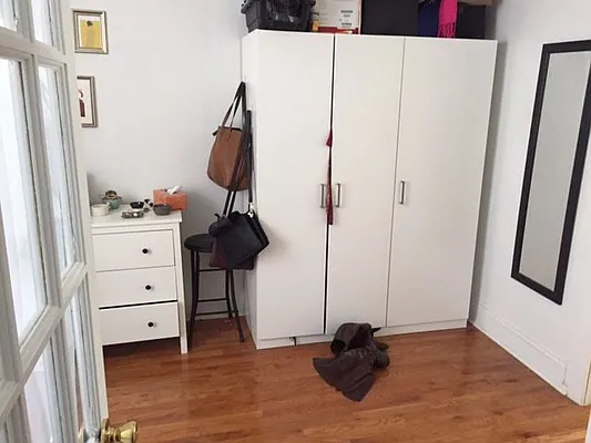 Rented by Dwell Residential Inc | media 21