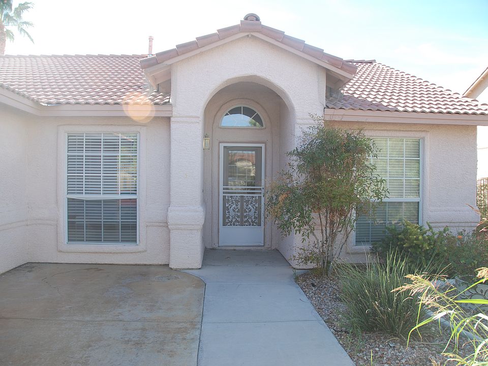 1st image of 5521 Bowerman Way