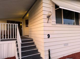 9 Pina St, Sacramento, CA 95828