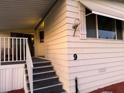 9 Pina St, Sacramento, CA, 95828