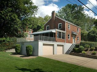 100 Gardenia Dr, Turtle Creek, PA 15145