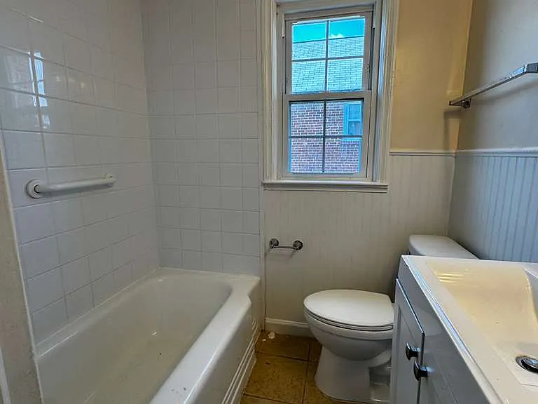 7452 Lawrence Rd — Photo 3
