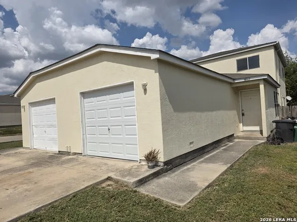 3861 Maverick Crk, San Antonio, TX 78247