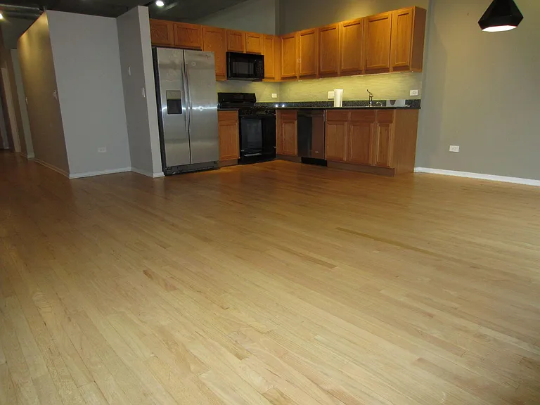 933 W Van Buren St #626 — Photo 2