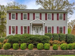 743 Ashview Dr, Winston Salem, NC 27103