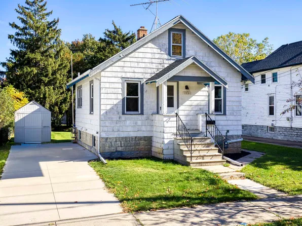 1816 Minnesota St, Oshkosh, WI 54902