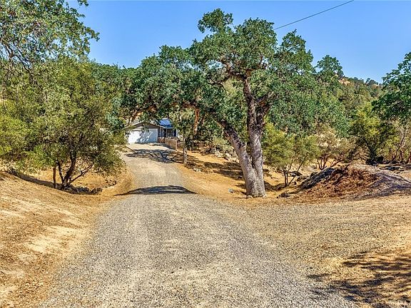 4th image of 31292 N Dome Dr