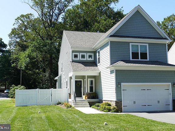 2nd image of 1217 Hampton Rd