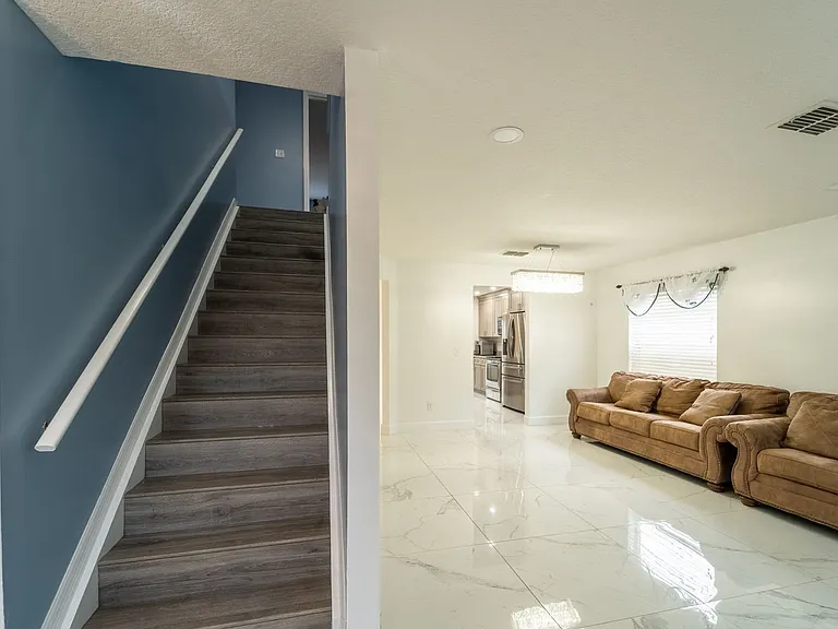 129 Bella Rosa Cir — Photo 10