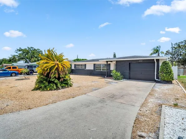 2301 Whitman St, Clearwater, FL 33765