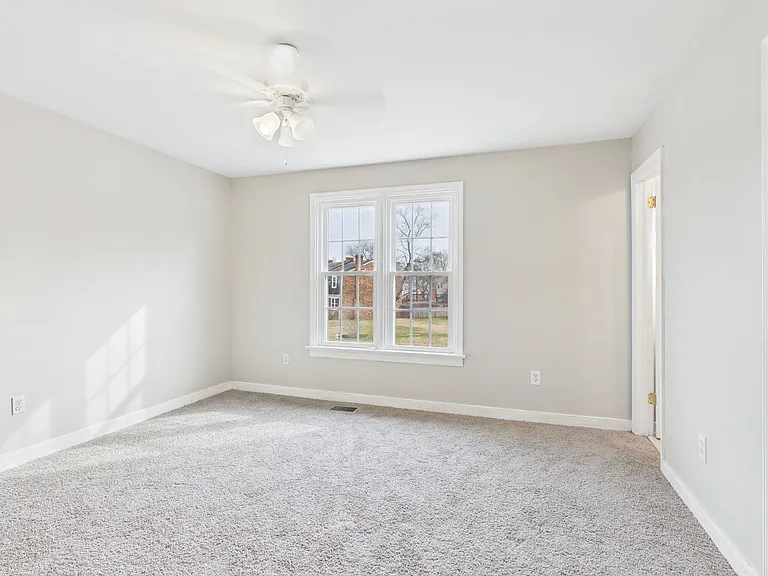 2222 Brightmoor Ct — Photo 23