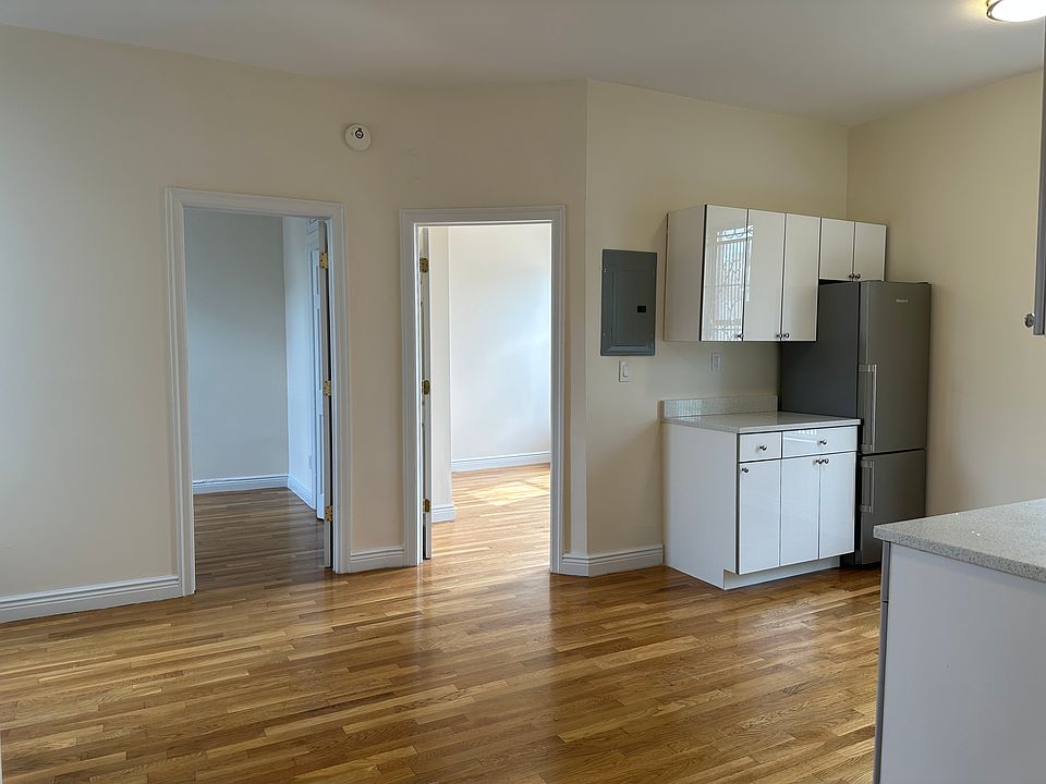 1st image of 178 E 7th St APT 6B