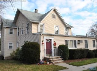 263 Center St, New Milford, NJ 07646