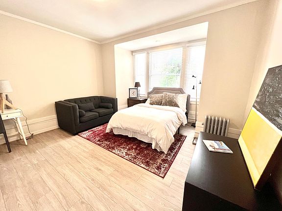4th image of 755 Bush St APT 204
