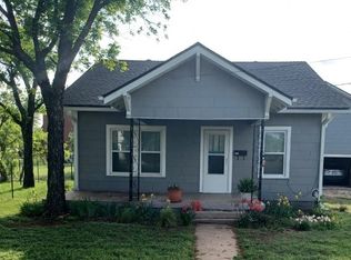 203 N Flint St, Breckenridge, TX 76424