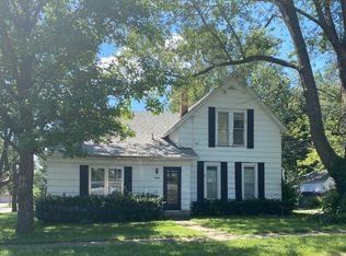 1588 Calhoun St, Chillicothe, MO 64601